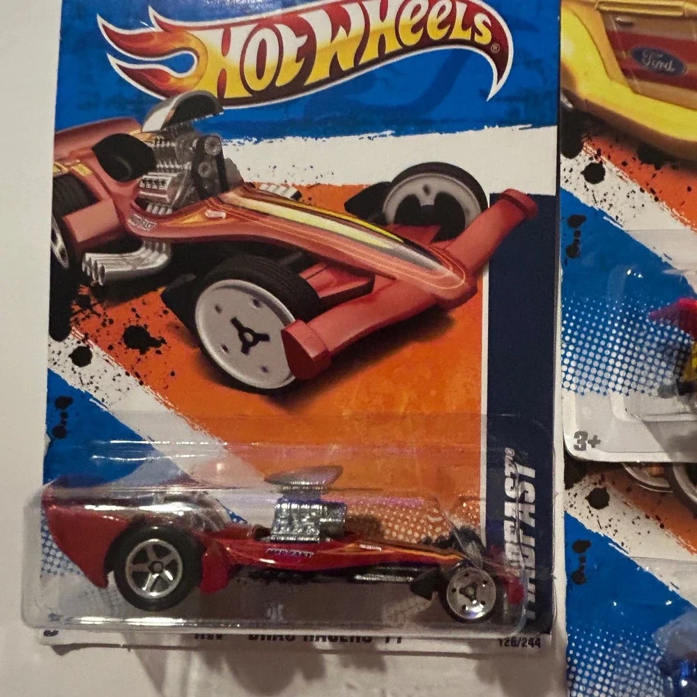 Hot Wheels HW Drag Racers 11 Set Madfast 40 Ford Pickup 49 Drag Merc 3pk 1:64